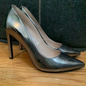 Mirrored heels- SO cute!!! 👠